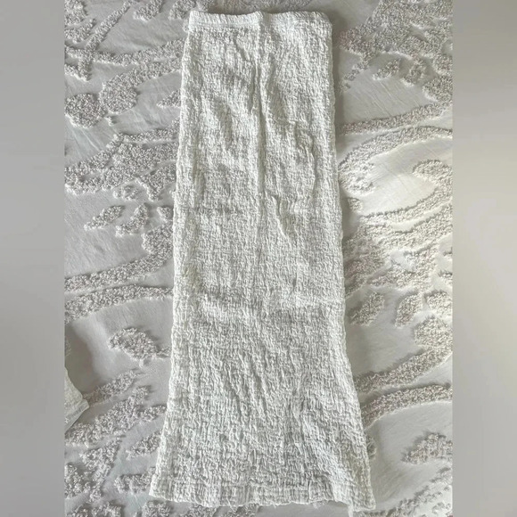 2 Piece Textured Set - Picture 5 of 7